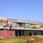 IAF जेटच्या ‘हार्ड लँडिंग’ घटनेनंतर पुणे विमानतळ पुन्हा सुरू झाले. पुणे बातम्या