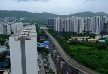 पीसीएमसी मेट्रो स्थानकात फीडर बस सेवा सुरू; प्रवाशांना कामकाजात सातत्य हवे. पुणे बातम्या