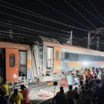 मंगळवारी पुण्यात वंदे भारत एक्स्प्रेस रुळावरून घसरली पुणे बातम्या