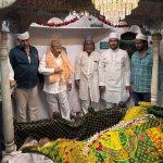 हजरत शाहदावल बाबा र.है. दर्गाह येथे रोशन बेग कर्नाटक मंत्री यांची भेट