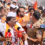 विरोधकांना आणि शेतकऱ्यांना आता शेती कर्जमाफी हवी आहे, मुख्यमंत्र्यांच्या चर्चेला डोळेझाक म्हणा