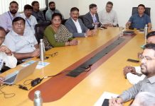 PCMC, MNGL आणि सहकारी विभाग PNG वापराला प्रोत्साहन देण्यासाठी, इतर समस्यांवर चर्चा करण्यासाठी सोसायट्यांच्या प्रतिनिधींची भेट घेतात. पुणे बातम्या
