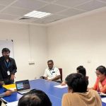 इबोलाच्या भीतीने पुणे विमानतळावर येणाऱ्या प्रवाशांचे स्क्रीनिंग सुरू होते. पुणे बातम्या