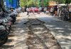 डेडलाइन पाच दिवसांत संपते, पण खड्डे पडलेले रस्ते दुरुस्तीच्या प्रतीक्षेत आहेत. पुणे बातम्या