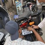 अंतिम मुदत आज संपत आहे, परंतु राज्यातील 1 कोटींहून अधिक वाहने आणि पुण्यातील 15L अजूनही HSRPs शिवाय आहेत. पुणे बातम्या