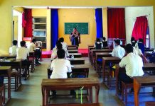 PMC संचालित शाळा चालवण्यात खाजगी संस्था स्वारस्य दाखवतात. पुणे बातम्या