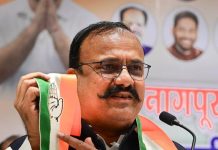 शेतकरी कर्जमाफीबाबत सरकार गंभीर नाही, विरोधाचा इशारा. पुणे बातम्या
