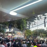 प्रधान यांच्या राजीनाम्याबद्दल पुण्यात तरुण मंडळींनी जल्लोष साजरा केला. पुणे बातम्या