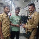 माणुसकीचे दर्शन: पीएमपीएमएल चालकाच्या प्रामाणिकपणामुळे प्रवाशाचा मोबाईल परत