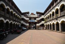 शिक्षण प्रसारक मंडळीला नोंदणी व मुद्रांक विभाग आणि पुणे महापालिकेच्या नोटिसा; होर्डिंग करारप्रकरणी कारवाईची प्रक्रिया सुरू