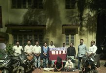 पुणे: अंमली पदार्थ विरोधी पथकाची धडक कारवाई; मेफेड्रॉन विक्री करणाऱ्या तस्करांकडून ४ लाख ४० हजारांचा मुद्देमाल जप्त