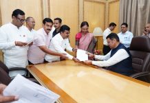 पावसाअभावी शेतकऱ्यांचे स्वप्न करपले; मराठवाड्यात तात्काळ कोरडा दुष्काळ जाहीर करा – खासदार रवींद्र चव्हाण यांची मुख्यमंत्र्यांकडे आक्रमक मागणी