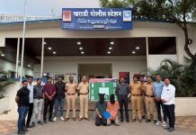 बनावट सोशल मीडिया खात्यांद्वारे तरुणास ब्लॅकमेल करून १.७७ लाखांची खंडणी उकळणाऱ्या आणि आत्महत्येस प्रवृत्त करणाऱ्या दोन सायबर आरोपींना बिहारमधून जेरबंद